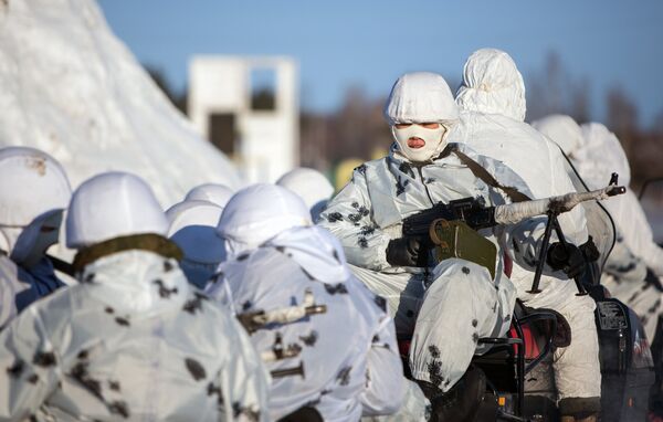 Training of cadets in the Arctic division DVVKU Training of cadets in the Arctic division DVVKU - Sputnik International