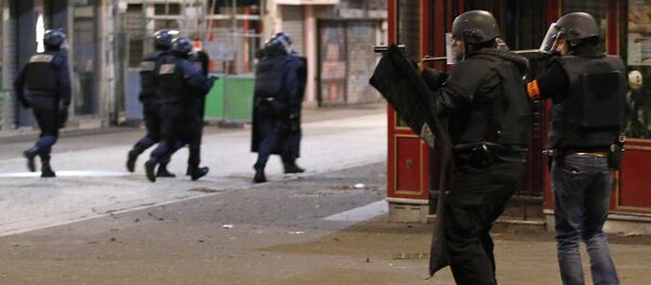 Police forces operate in Saint-Denis, a northern suburb of Paris. (File) Police forces operate in Saint-Denis, a northern suburb of Paris. (File) - Sputnik International