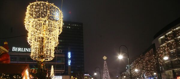 German lawyer Martin Luithle, who recently asked prosecutors in Berlin to verify a report about an incident of rape involving an underage Russian girl, is trying to force local authorities to hinder the work of a Russian journalist, the Russian Embassy in Berlin said Thursday. - Sputnik International