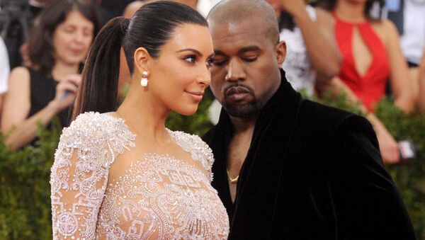 Kim Kardashian and Kanye West arrive at The Metropolitan Museum of Art's Costume Institute benefit gala. - Sputnik International