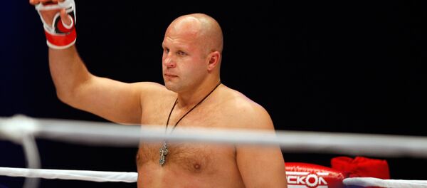 Mixed Martial Arts. Russian Fedor Emelianenko Mixed Martial Arts. Russian Fedor Emelianenko - Sputnik International