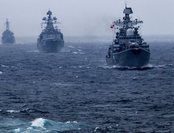 Russian Pacific Fleet warships during a naval parade in the Peter the Great Bay marking the wrap-up of the Joint Sea 2015 II Russian-Chinese naval drill Russian Pacific Fleet warships during a naval parade in the Peter the Great Bay marking the wrap-up of the Joint Sea 2015 II Russian-Chinese naval drill - Sputnik International
