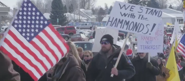 USA: Armed militia occupy federal building in Oregon USA: Armed militia occupy federal building in Oregon - Sputnik International