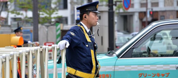 Police officer in Tokyo Police officer in Tokyo - Sputnik International