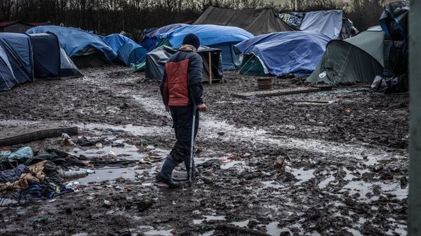 'Inhumane' Dunkirk refugee camp - Sputnik International