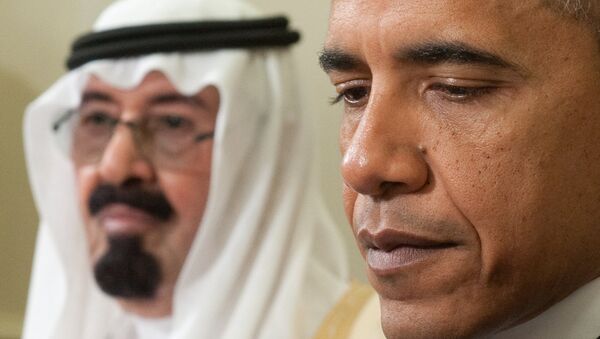 US President Barack Obama (R) and  King Abdullah of Saudi Arabia during meetings in the Oval Office at the White House in Washington on June 29, 2010 - Sputnik International