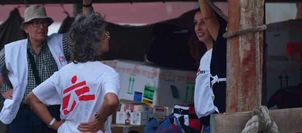Medical experts, including members of Doctors Without Borders (MSF), stand on deck a boat commissioned by MSF to deliver surgical and other medical kit across the Gulf of Aden to Yemen on April 14, 2015 Medical experts, including members of Doctors Without Borders (MSF), stand on deck a boat commissioned by MSF to deliver surgical and other medical kit across the Gulf of Aden to Yemen on April 14, 2015 - Sputnik International