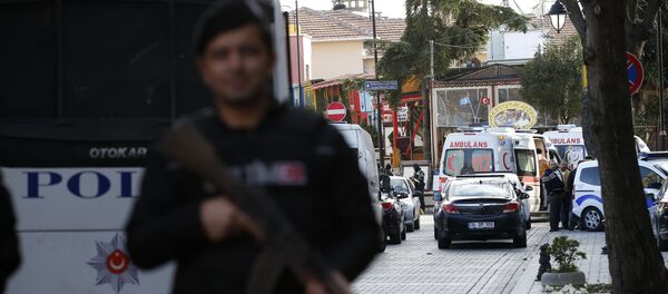 Policemen secure the historic Sultanahmet district, which is popular with tourists, as ambulances arrive after an explosion in Istanbul, Tuesday, Jan. 12, 2016 Policemen secure the historic Sultanahmet district, which is popular with tourists, as ambulances arrive after an explosion in Istanbul, Tuesday, Jan. 12, 2016 - Sputnik International
