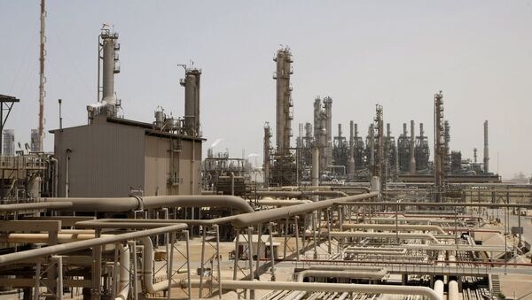This May. 3, 2009 file photo shows an oil facility in Jubeil, about 600 km from Riyadh, Saudi Arabia - Sputnik International