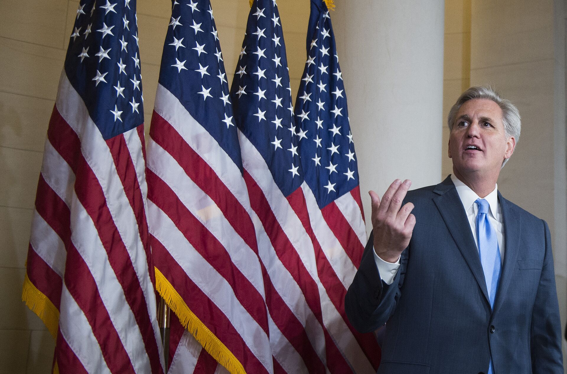 WH Set to Target McConnell, McCarthy Amid Push to Sell Biden’s Infrastructure Plan, Report Says - Sputnik International, 1920, 12.04.2021