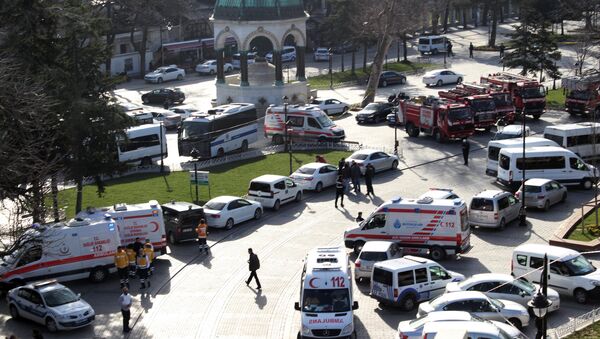 Ambulances and firefighters stationed near the city's landmark Sultan Ahmed Mosque or Blue Mosque after an explosion at Istanbul's historic Sultanahmet district, which is popular with tourists, Tuesday, Jan. 12, 2016 - Sputnik International