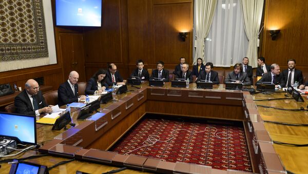 General view at the opening of a meeting between the United Nations Syria envoy Staffan de Mistura (2nd L) and ambassadors from the five permanent members of the UN Security Council on January 13, 2016 at the United Nations Office in Geneva - Sputnik International