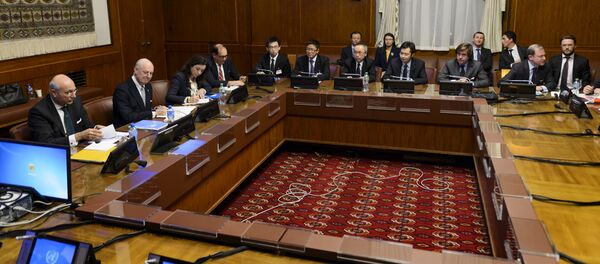 General view at the opening of a meeting between the United Nations Syria envoy Staffan de Mistura (2nd L) and ambassadors from the five permanent members of the UN Security Council on January 13, 2016 at the United Nations Office in Geneva General view at the opening of a meeting between the United Nations Syria envoy Staffan de Mistura (2nd L) and ambassadors from the five permanent members of the UN Security Council on January 13, 2016 at the United Nations Office in Geneva - Sputnik International