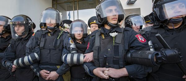 Moldovan riot policemen Moldovan riot policemen - Sputnik International