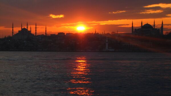 Istanbul at dusk - Sputnik International