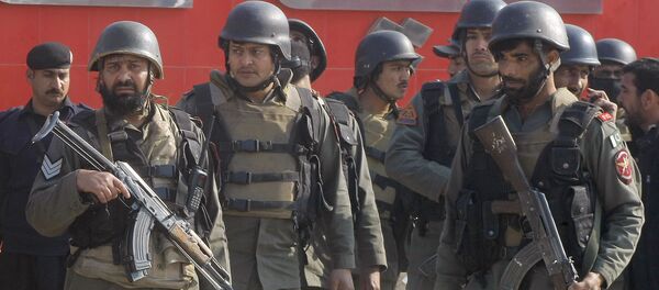 Pakistani troops arrive at Bacha Khan University in Charsadda, some 35 kilometers (21 miles) outside the city of Peshawar, Pakistan, Wednesday, Jan. 20, 2016 - Sputnik International