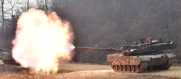 South Korean army's K-2 tank fires during a live-fire drill in Yangpyeong, 60 km east of Seoul, on February 11, 2015 South Korean army's K-2 tank fires during a live-fire drill in Yangpyeong, 60 km east of Seoul, on February 11, 2015 - Sputnik International