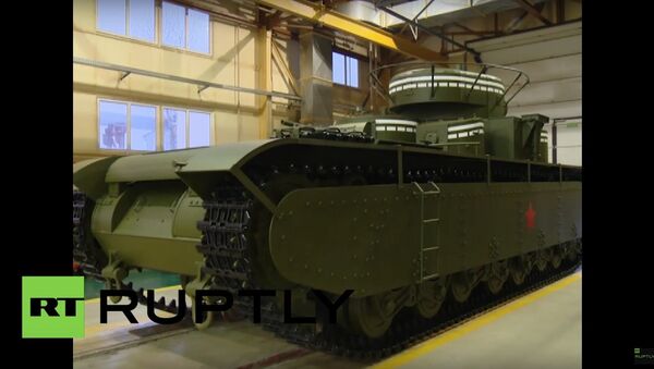 Famous five-turreted T-35 tank recreated by modern engineers - Sputnik International
