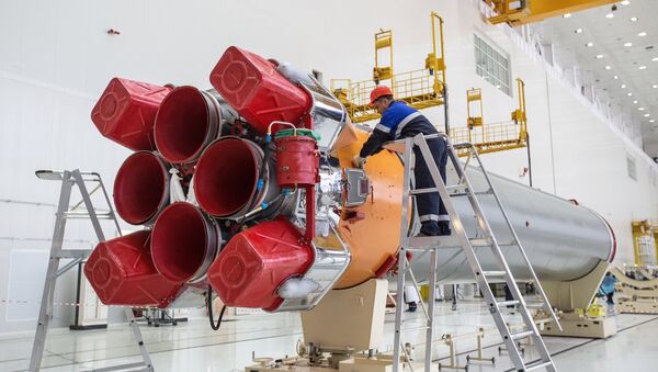 Assembly of Soyuz carrier rocket ahead of its first launch from Vostochny space center - Sputnik International