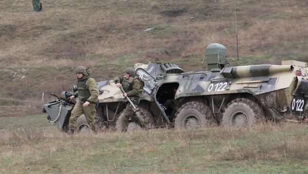 Russian Interior Ministry troops during a tactical exercise held in Simferopol District - Sputnik International