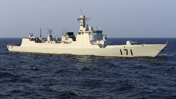 Chinese navy warship, the DDG-171 Haikou destroyer, patrols the waters of the Gulf of Aden (file photo) - Sputnik International