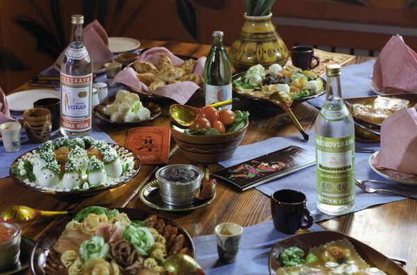 Russian cold appetizers, including the legendary Russian vodka and Russia's world-famous caviar. Russian cold appetizers, including the legendary Russian vodka and Russia's world-famous caviar. - Sputnik International