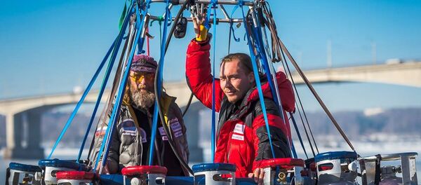 Fyodor Konyukhov and Sergei Menyailo. Fyodor Konyukhov and Sergei Menyailo. - Sputnik International