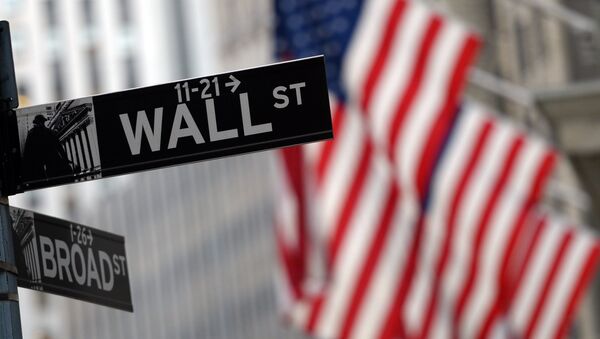 This file photo taken on January 07, 2016 shows a street sign at the corner of Wall and Broad Street across from the New York Stock Exchange - Sputnik International
