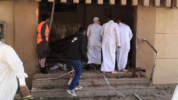 Gunfire Heard After Explosion Hits Saudi Mosque, Casualties Reported - Sputnik International