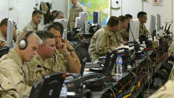 US soldiers work in the Joint Operations Center - Sputnik International