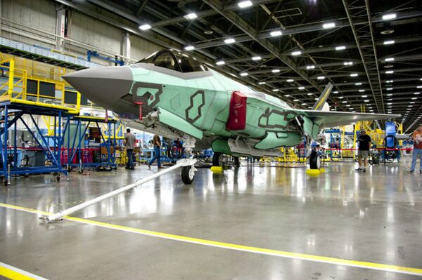 100th F-35 Rolls Out of the Factory 100th F-35 Rolls Out of the Factory - Sputnik International