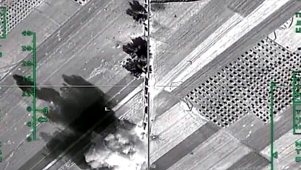 Russian warplanes destroy Daesh infrastructure in Syria - Sputnik International