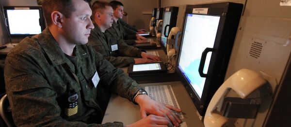 Army servicemen at the command center during large-scale exercises of the Air Force and Air Defense troops of Russia, Belarus and Kazakhstan Army servicemen at the command center during large-scale exercises of the Air Force and Air Defense troops of Russia, Belarus and Kazakhstan - Sputnik International
