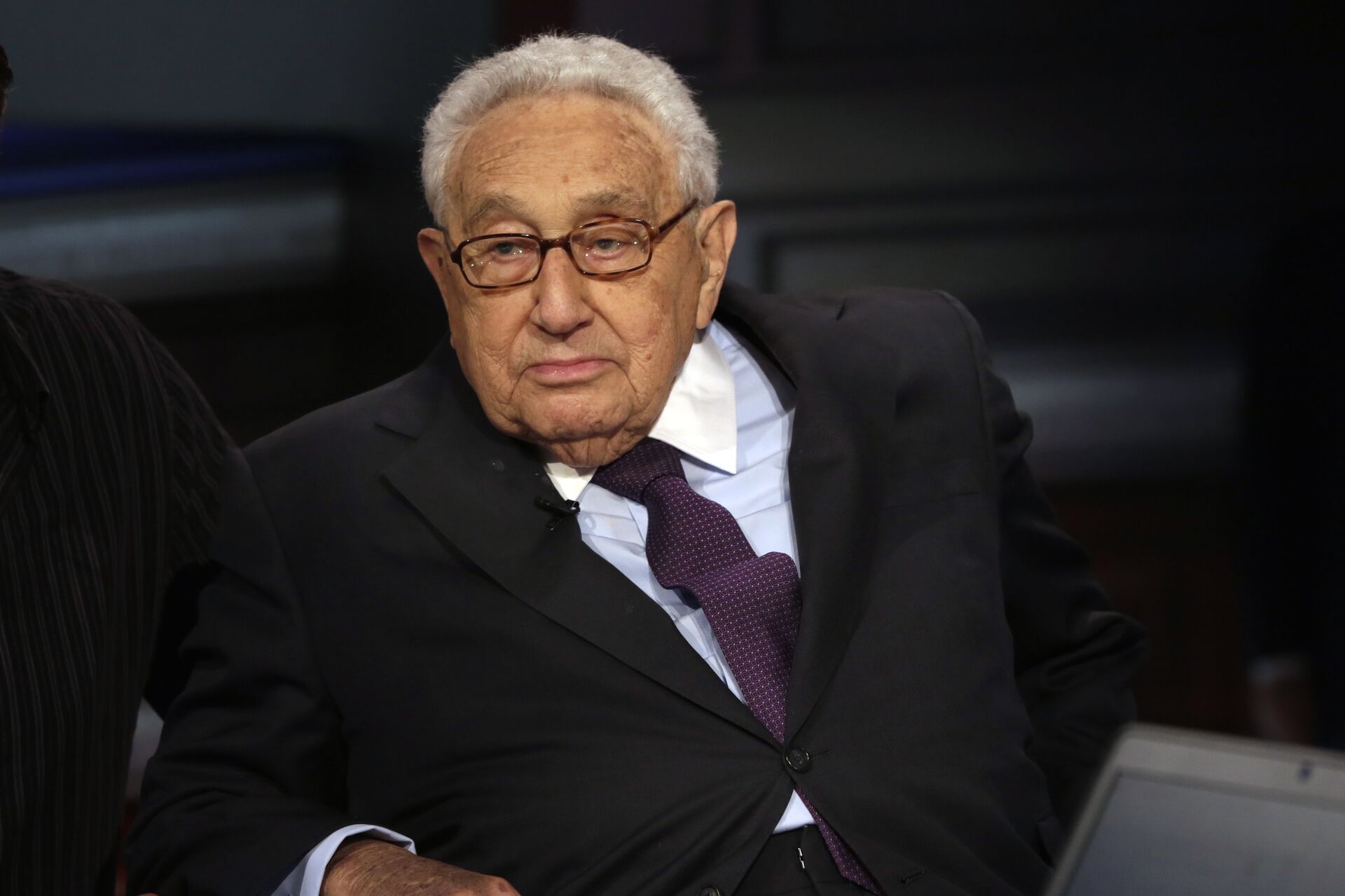 Former U.S. Secretary of State Henry Kissinger is interviewed by Neil Cavuto on his Cavuto Coast to Coast program, on the Fox Business Network, in New York, Friday, June 5, 2015 - Sputnik International, 1920, 28.05.2022