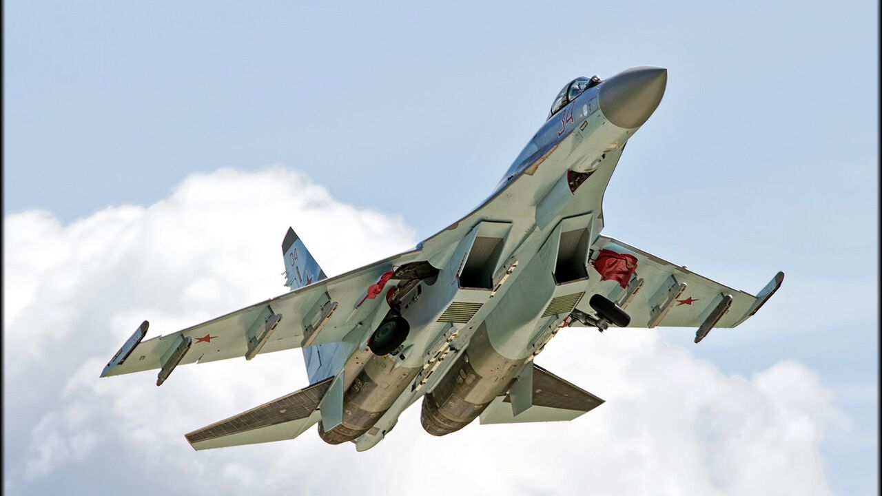 Foxy Flanker! How Russian Su-27 'Reaper Killer' Jet Outclassed