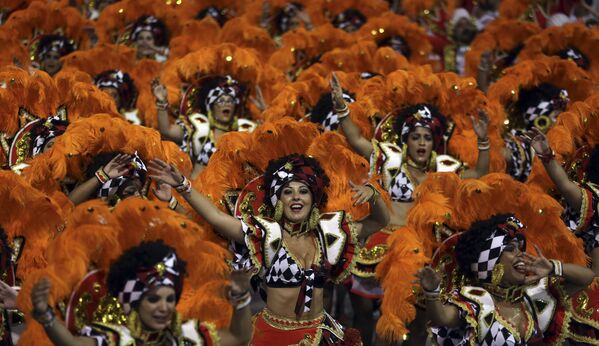 Get Ready to Sweat! Brazil Goes All Out in Carnival Extravaganza Get Ready to Sweat! Brazil Goes All Out in Carnival Extravaganza - Sputnik International