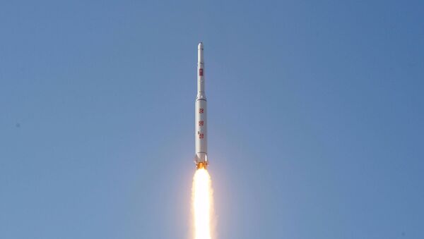 A North Korean long-range rocket is launched into the air at the Sohae rocket launch site in this undated photo released by North Korea's Korean Central News Agency (KCNA) in Pyongyang February 7, 2016. - Sputnik International