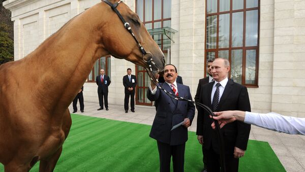 Russian President Vladimir Putin meets with King of Bahrain Hamad bin Isa Al Khalifa - Sputnik International