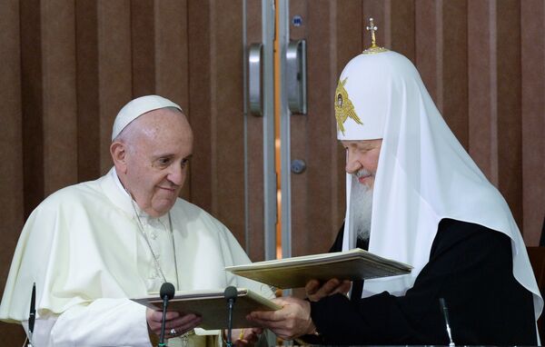 Patriarch Kirill and Pope Francis Meet in Havana  - Sputnik International