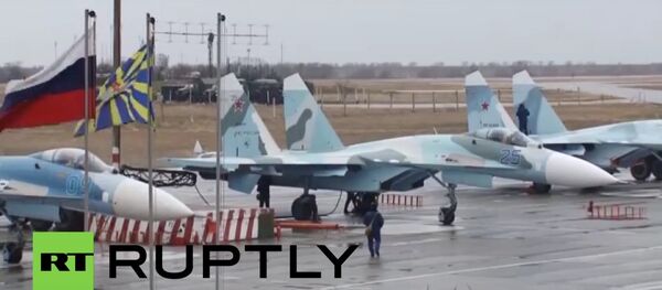 Sukhoi Su-27 jets conduct military drills in Crimea Sukhoi Su-27 jets conduct military drills in Crimea - Sputnik International