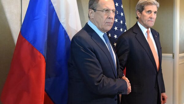 Russian Foreign Minister Sergei Lavrov meets with his US counterpart John Kerry - Sputnik International