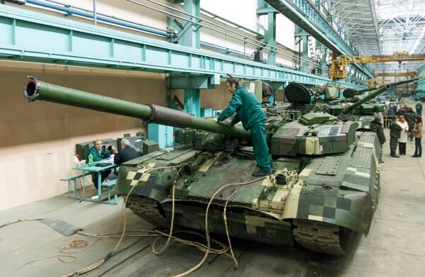 Ukrainian Oplot (Stronghold) battle tanks are intended for delivery to Thailand in a workshop of the Malyshev Plant in Kharkiv on September 8, 2013 Ukrainian Oplot (Stronghold) battle tanks are intended for delivery to Thailand in a workshop of the Malyshev Plant in Kharkiv on September 8, 2013 - Sputnik International