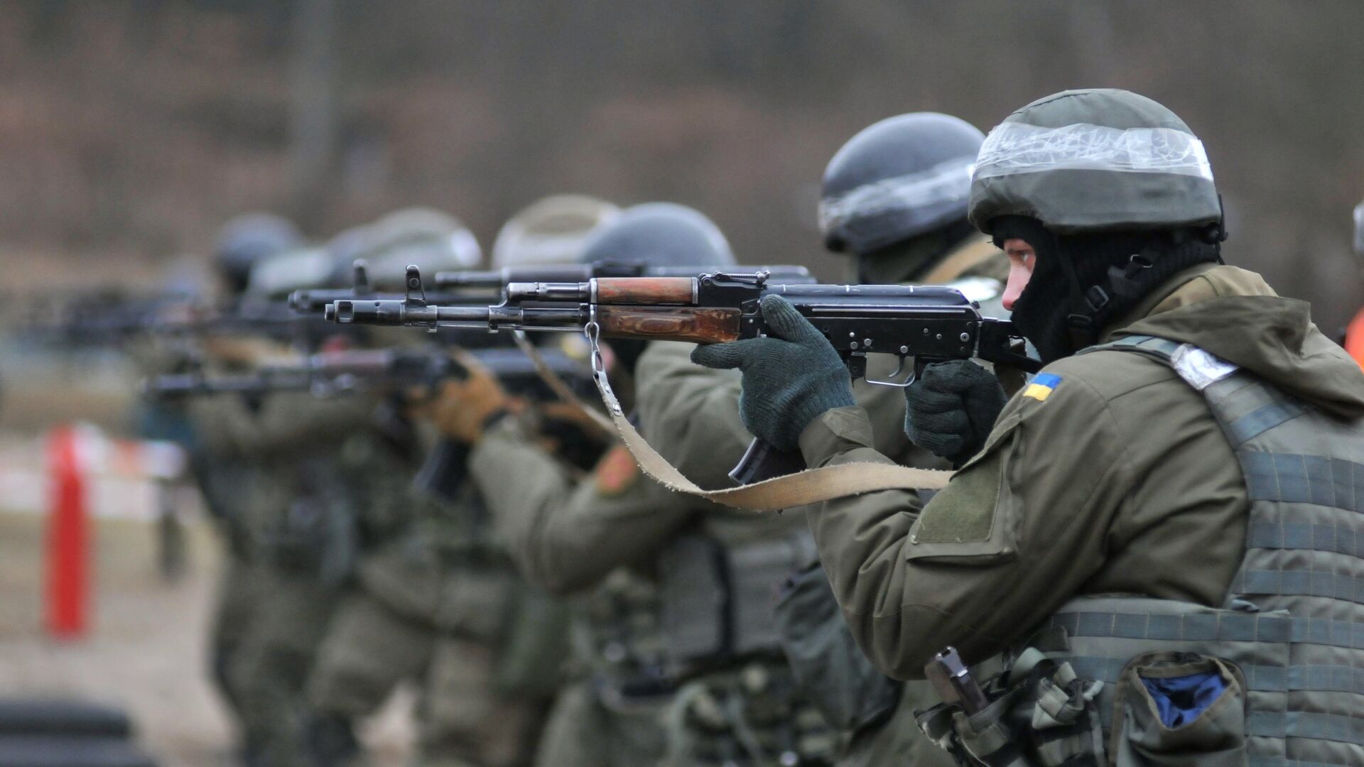 Ukraine's National Guard soldiers undergo NATO combat training - Sputnik International, 1920, 31.01.2022