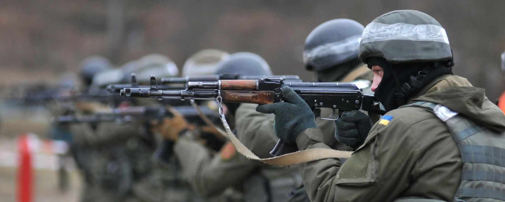Ukraine's National Guard soldiers undergo NATO combat training - Sputnik International, 1920, 08.02.2022