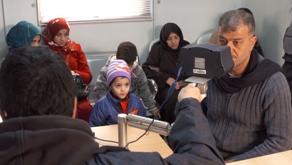 Jordan: Iris Scanning Program In Action - Sputnik International