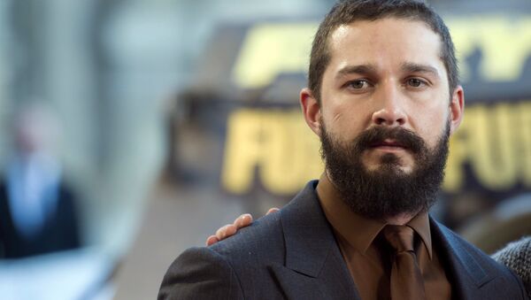US actor Shia LaBeouf poses during a photocall for the film Fury, on October 18, 2014 in Paris. - Sputnik International