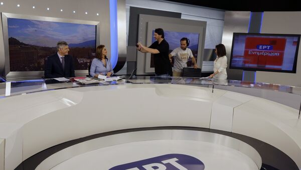 Presenters of ERT's morning news show (file photo) - Sputnik International