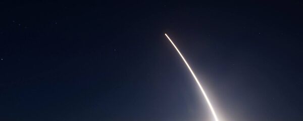 In this photo provided by U.S. Air Force, an unarmed Minuteman III intercontinental ballistic missile launches during an operational test on Saturday, Feb. 20, 2016 at Vandenberg Air Force Base, California. - Sputnik International