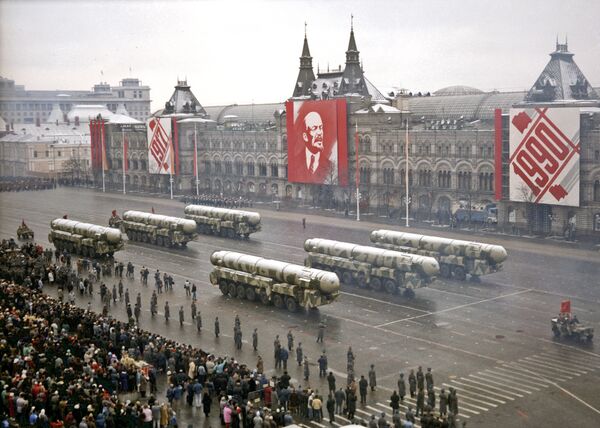 Soviet ICBMs rumbling down Red Square, November 7, 1990, marking the final parade held in honor of the Great October Socialist Revolution. Soviet ICBMs rumbling down Red Square, November 7, 1990, marking the final parade held in honor of the Great October Socialist Revolution. - Sputnik International