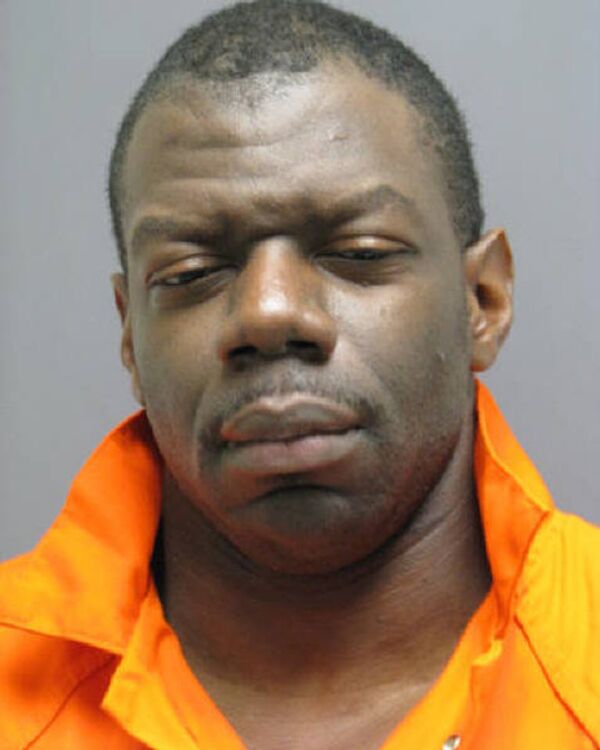 This February 2016 photo provided by the Prince William County Police shows Ronald Hamilton, who is being held without bond in the Prince William County Adult Detention Center on charges that include murder of a law enforcement officer. - Sputnik International